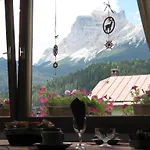 Hotel Oasi