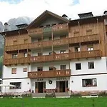 Szálloda Oasi 3*