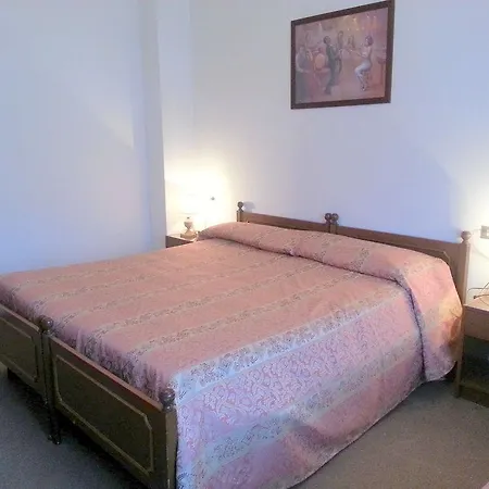 Oasi Hotell 3*